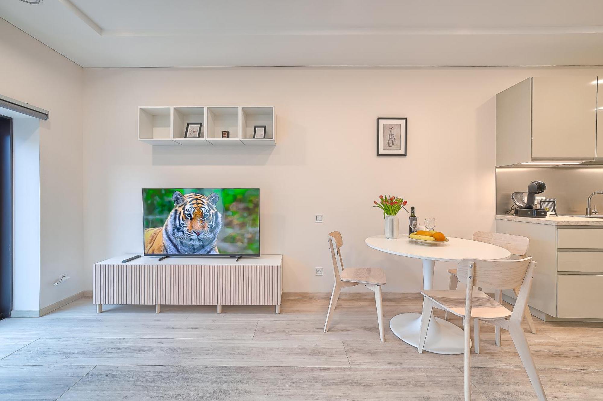 Business-Class Apartments 2 X Free Parking X Self Check In 24X7 VNO Extérieur photo